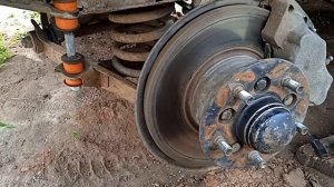 Японский амортизатор для передней подвески Москвича 412