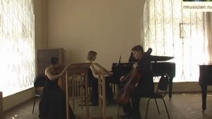 J. Haydn Trio C-dur - Й. Гайдн Трио до мажор.mp4