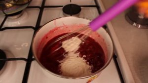 МЕРЕНГОВЫЙ РУЛЕТ РЕЦЕПТ | Как приготовить меренговый рулет с малиной