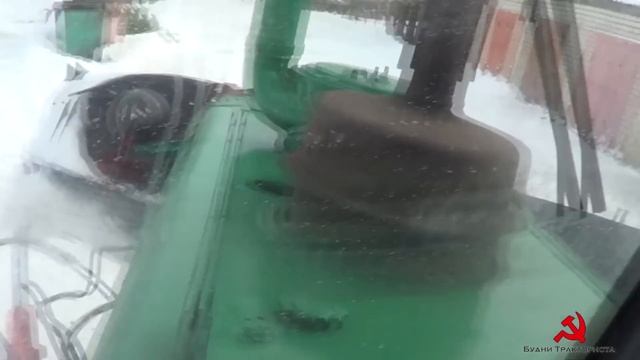 Покатушки и ремонт Т-150К, на расчистке улиц посёлка от снега.