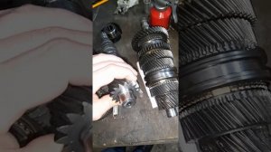 Ремонт вторичного вала коробки F17 окончание