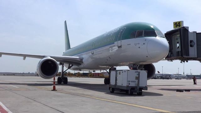 Aer Lingus Boeing 757 at John F. Kennedy International Airport by jonfromqueens смотреть онлайн