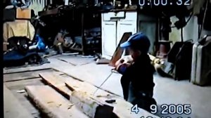 Приёмы пиления ножовкой древесины