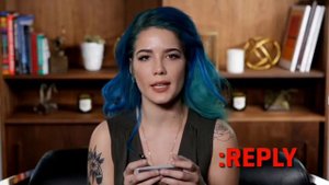 Холзи отвечает на вопросы фанатов // Halsey ask: reply VEVO (русская озвучка, перевод)