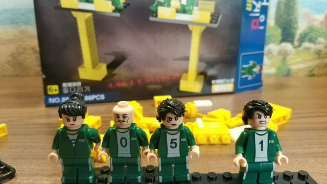 Лего игра в кальмара набор смотреть онлайн