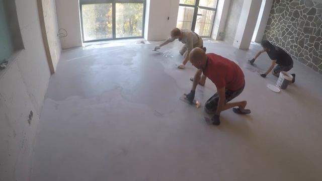 Наносим микроцемент на объекте смотреть онлайн