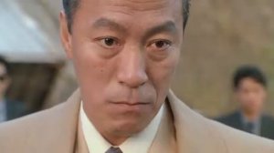 Боло Янг раздает Ван Дамму на орехи(Двойной удар)