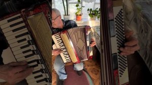 Barcarole Prominenz accordion, 120 Bass, Professional Accordion, 11+3 Registers, Germany, ON SALE