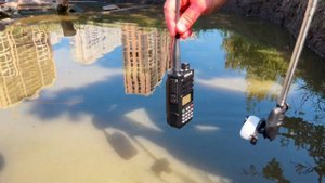 Тест влагозащиты ?радиостанции Retevis RA89