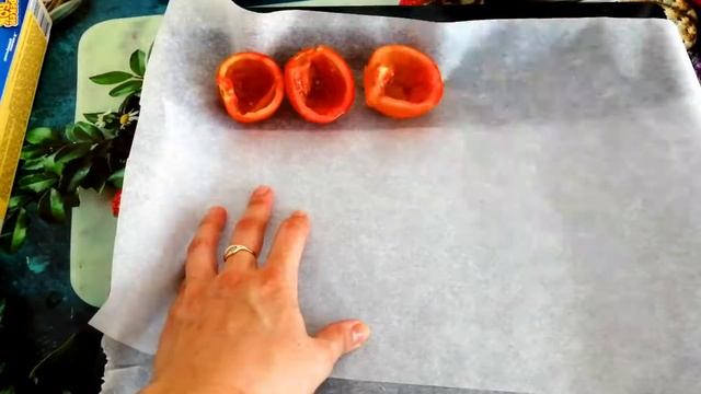 Вяленые помидоры с чесноком