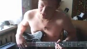 The Pink Panther bass cover (как играть на бас-гитаре)
