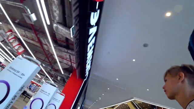 Влог #19 | Как и где отпраздновать День Рождения | Купаемся на озере | Квесты iLocked смотреть онлайн