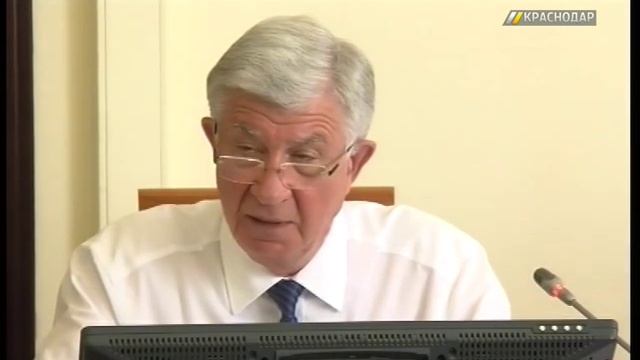 Евланов поручил выкосить заброшенные поля для предупреждения природных пожаров