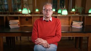 Человек-наук: профессиональный читатель