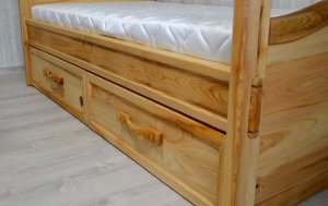 Односпальная кровать из ясеня с ящиками для хранения. Своими руками.
