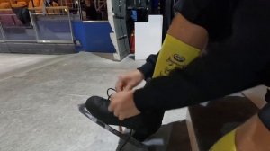 #12 КАК ЗАВЯЗЫВАТЬ КОНЬКИ | правильно зашнуровываем коньки