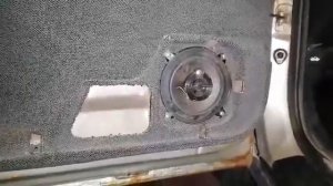 Замена штатных динамиков в ВАЗ 2111 на DL audio Raven 165