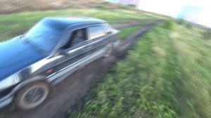 КАТАЕМСЯ ПО БЕЗДОРОЖЬЮ И ПОЛЯМ НА ВАЗ 2115 МИНИОФФРОАД