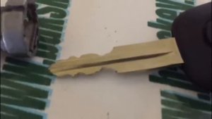 Потеряли ключи Санёнг Кайрон 2009 год Восстановление в Ростове-на-Дону bakskey.ru