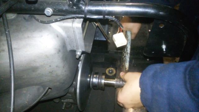 Легкий способ снять съемник вариатора Бурана смотреть онлайн