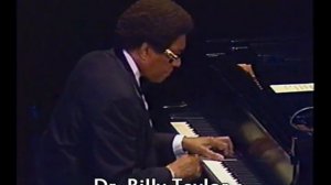 Billy Taylor Trio Plays You Tempt Me