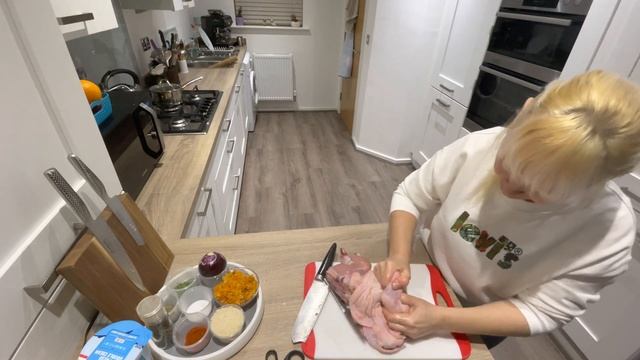Праздничная фаршированная курочка