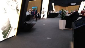 Новые турбиы и реактивные двигатели для современных самолётов.