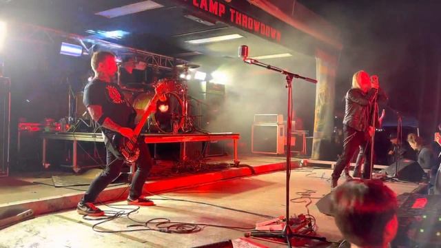 Drowning Pool - Bodies - Live @ Throwdown at the Campground in Florida 3/18/2023 (w/Ryan McCombs) смотреть онлайн