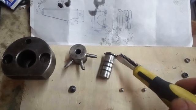 Насос коробки подач. Токарный станок 1К62. смотреть онлайн