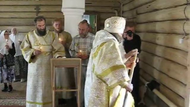 Освящение епископом Евфимием старообрядческой церкви в п. Илеть