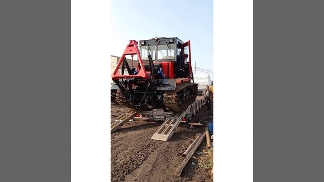 Машина гусеничная ТЛ-4 "Сельскохозяйственная" ООО "Завод "АЛТАЙСКИЕ ЛЕСНЫЕ МАШИНЫ "