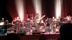 Solo Sara Brito Perinké Big Band & Richard Bona