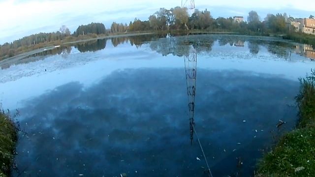Рыбалка. Износки ( Калужская область ). Провел полчаса на пруду. Одну щуку все таки взял смотреть онлайн