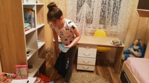 Как убрать в комнате за 5 минут. Наводим порядок БЫСТРО. / How to clean the room in 5 minutes. Vide
