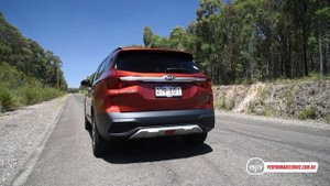 2020 Kia Seltos 1.6T AWD 0-100km/h & engine sound
