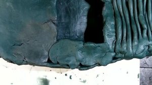 Танк из скульптурного пластилина. Как слепить танк.