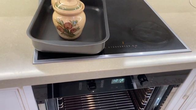 Мясо в горшочках. В кино. Уборка снега смотреть онлайн