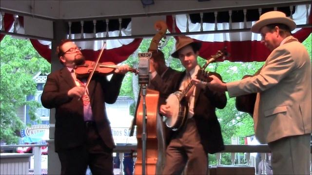 KARL SHIFLETT AND BIG COUNTRY SHOW @ Silver Dollar City / "Hey Good Lookin'" смотреть онлайн