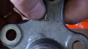 Asmetal.Шаровая опора левая VW GOLF V, CADDY III, SKODA OCTAVIA A5. 1K0 407 365B