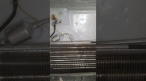 Samsung RT46 капает с под морозильника.апрель 2020 г.