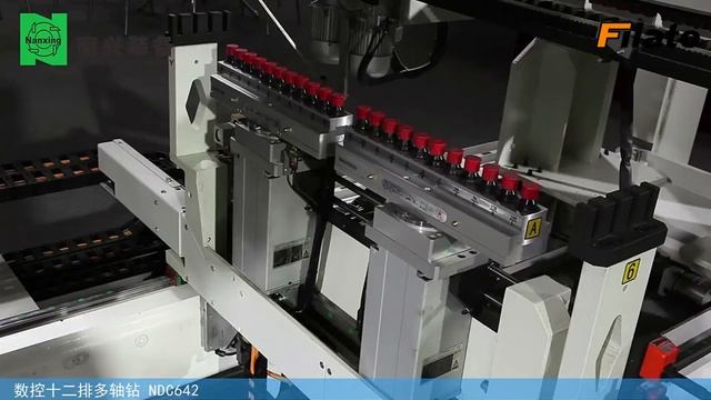 УНИКАЛЬНЫЙ СТАНОК НА ПРОИЗВОДСТВЕ | Как работает присадочный станок с ЧПУ FILATO FLEX 12 смотреть онлайн