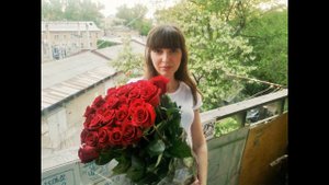 Она красива,как снежинка
