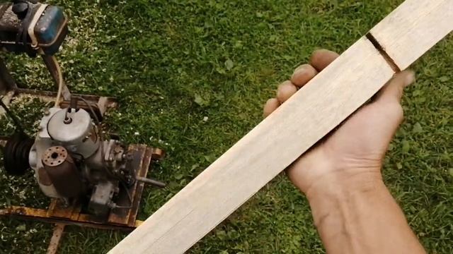 Строгальный станок с бензиновым двигателем