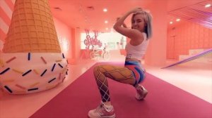 Dance Malyshka  Тверк под БУМ БУМ