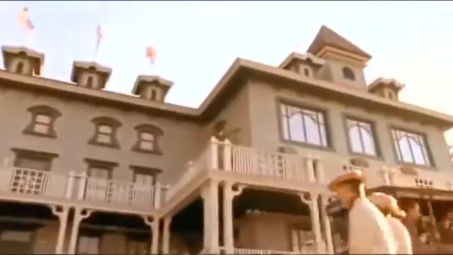 фильм ужасов про акул.12 дней страха смотреть онлайн