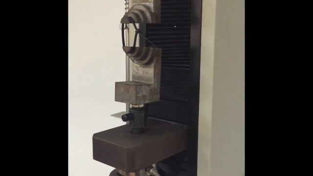 Тестирование кабельных нейлоновых стяжек смотреть онлайн