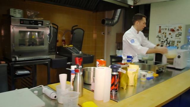 Кулинария будущего.Секреты молекулярной кухни. смотреть онлайн