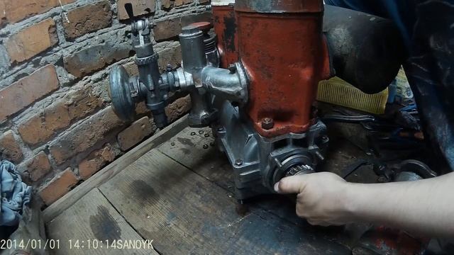 Сборка двигателя пожарной мотопомы МП 800 Б Часть #4 Установка зажигания, патруб системы охлаждения смотреть онлайн