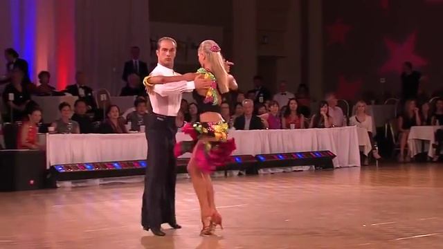 Yulia & Riccardo Cha cha cha fantastic! смотреть онлайн