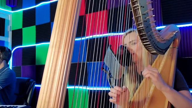 Marea & Friends Week 9 - with Astoria Window смотреть онлайн